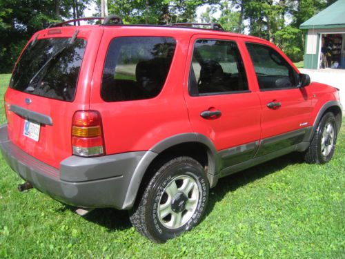 2002 Ford Escape with damage, runs really good with clean title, image 3