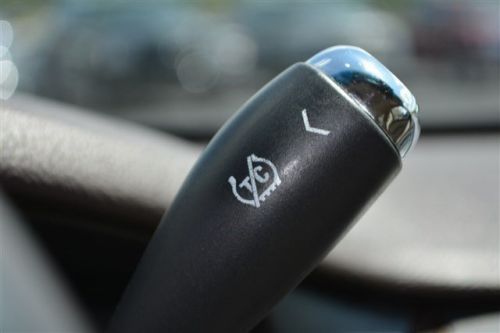 4.6L Front Wheel Drive, Air Suspension, Sunroof, Leather, Clean, Just Serviced, US $11,900.00, image 16