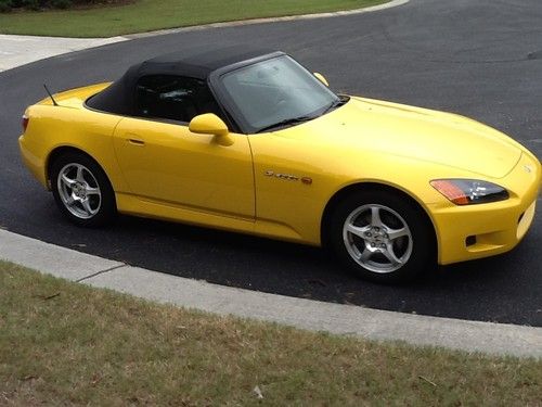 2001 honda s2000 base convertible 2-door 2.0l