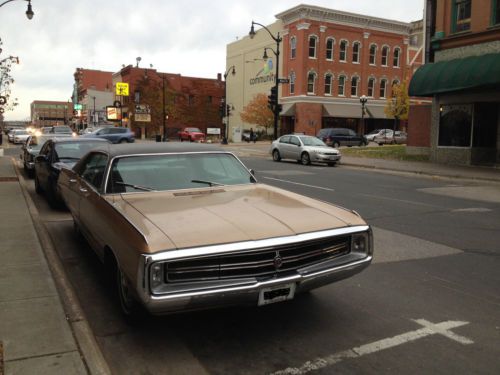 1969 chrysler 300 4 door hardtop 440 c.i.d column shift a727 automatic