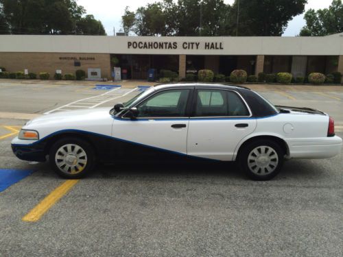 2006 ford crown victoria police interceptor - used in fair condition