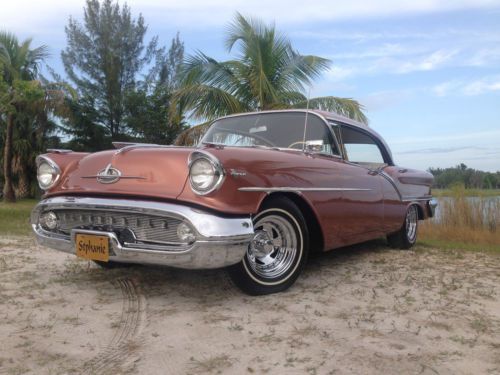 1957 oldsmobile super 88 holiday four door no post