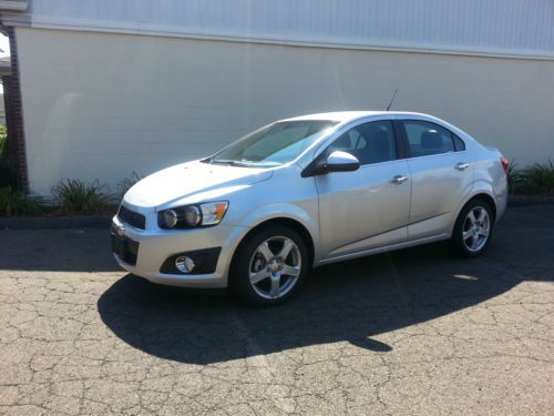 2014 chevrolet sonic ltz turbo low miles