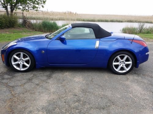 2005 nissan 350z enthusiast 2-door coupe convertible.leather.automatic. 100%