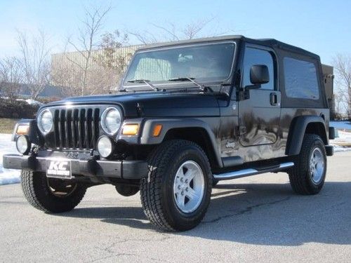 Jeep wrangler unlimited 4x4 6 speed manual 2-door soft top 1 owner clean