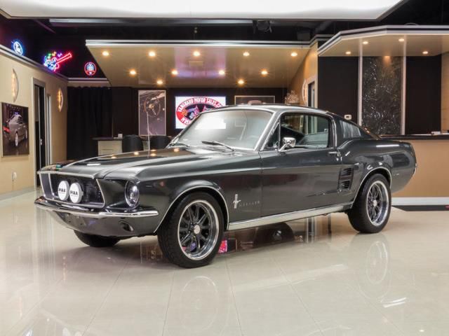 1967 ford mustang fastback