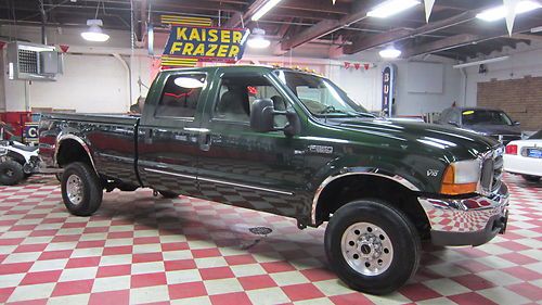 2000 ford f350 xlt crew cab 4x4 long bed v10 great work/family truck great price