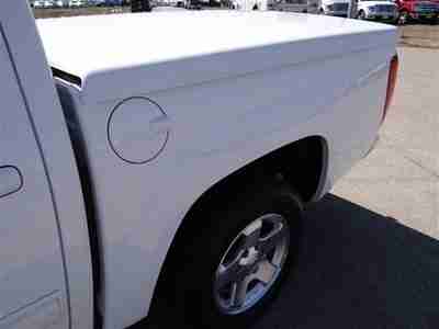 White Black Cloth Interior Alloy Wheels Automatic Transmission Crew Cab Pickup, image 6
