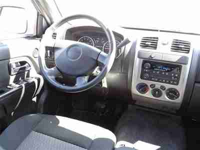 White Black Cloth Interior Alloy Wheels Automatic Transmission Crew Cab Pickup, image 17