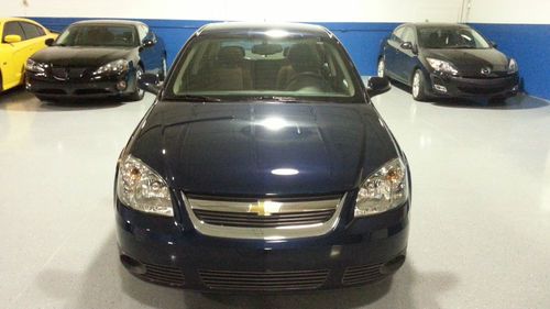 2009 chevrolet cobalt lt sedan 4-door 2.2l  ***under 10k miles!!!!***