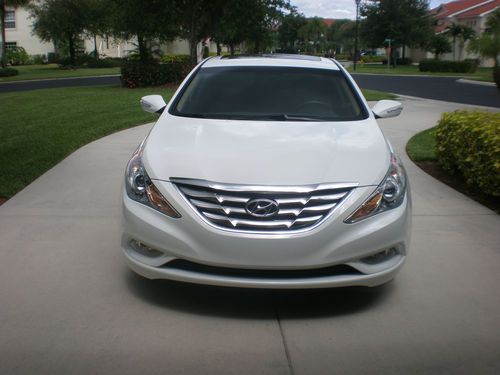 2011 hyundai sonata limited sedan 4-door 2.4l