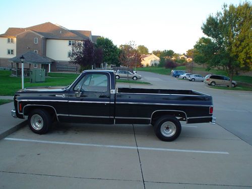 1979 chevy cheyenne heavy half (newer 350 crate engine and 400 th tranny)