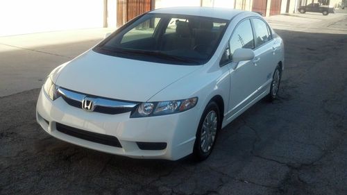 2010 honda civic gx  - cng powered - clean title