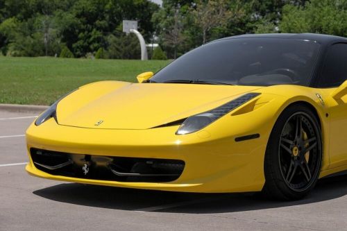 2010 Ferrari 458 Italia Locally Owned Clean exterior and interior SHARP!!!, US $164,991.00, image 2