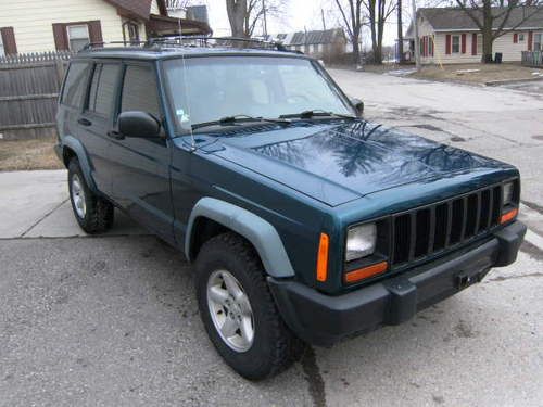 1997 jeep cherokee xj four door 4x4 five speed manual super rare stick shift