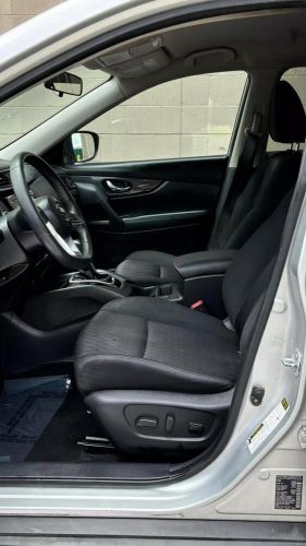 2017 Nissan Rogue SV Sport Utility 4D, US $5,500.00, image 4