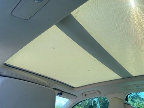 2011 Volkswagen Touareg VR6 FSI, US $7,947.00, image 3