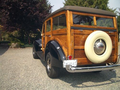 1940 Ford Deluxe Woodie Station Wagon, US $45,000.00, image 27