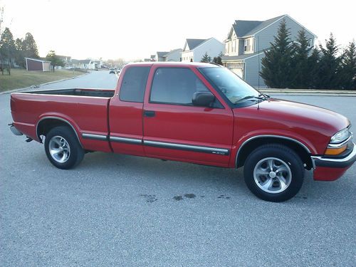 2002 chevrolet s10 extended cab truck * runs great! sharp!