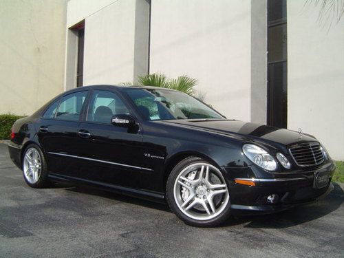 Mercedes e55 amg 2004 **mint condition**