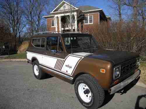 Recently restored vingtage vehicle with removable top - Rallye edition, image 2