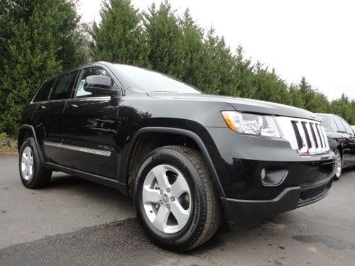 New 2013 jeep grand cherokee laredo 4x4 leather 18 wheels sunroof l@@k