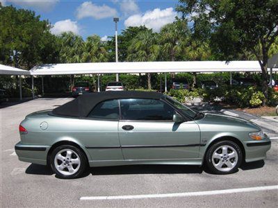 78,000 miles sun green color florida car stunning clean carfax convertible se