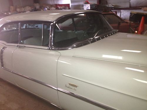 1956 sadan deville all orig.body white paint, interior gray, sharp, car like new
