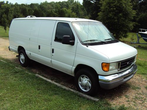 2003 ford e-series e-250 cargo van