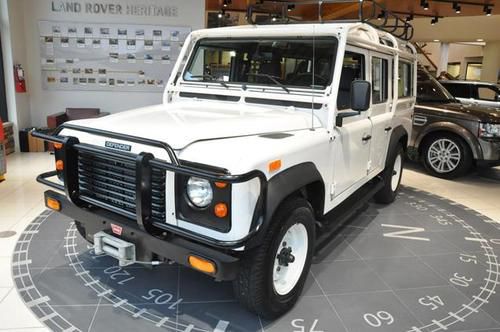 1993 land rover defender 110 base