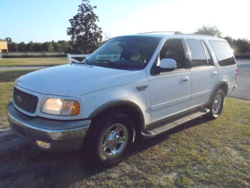 This expedition is in great shape its white tan leather with a 3rd row seat