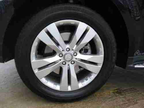 Mercedes-Benz GL350 Bluetec 4MATIC LUXURY & COMFORT, image 12