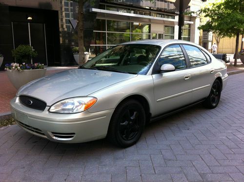 Purchase used 2004 Ford Taurus SE Sedan 4-Door 3.0L ~No Reserve~ in ...