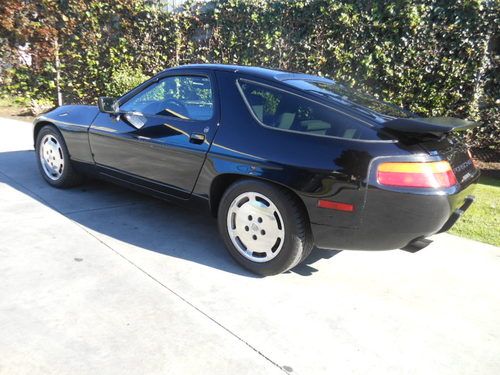 1987 porsche 928 s4 coupe blk/gray