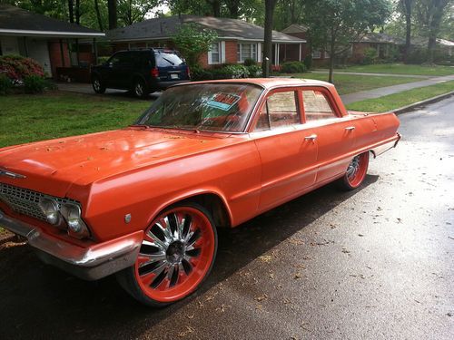 Chevrolet impala biscayne