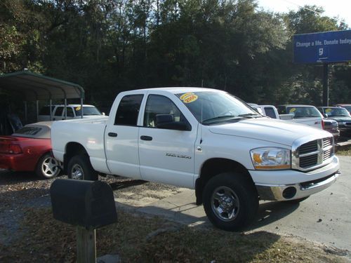 Dodge ram 2500 cummins diesel 4x4 1 owner only dealer serviced slt perfect!!!