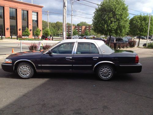 2003 mercury grand marquis gs sedan 4-door 4.6l