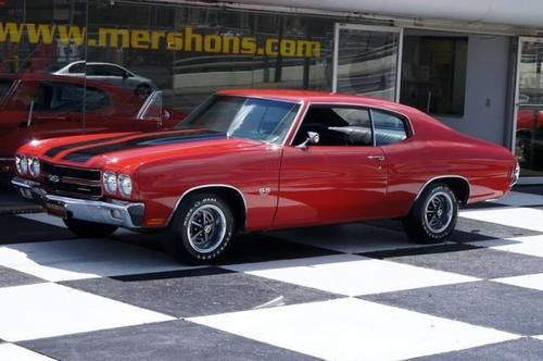 Chevelle ss - 4 speed - red/black - free usa shipping