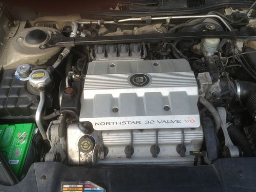 1997 cadillac deville d'elegance sedan 4-door 4.6l