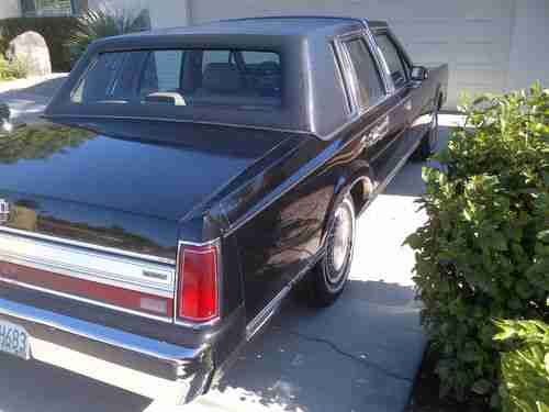 1988 Lincoln Town Car Base Sedan 4-Door 5.0L, image 5