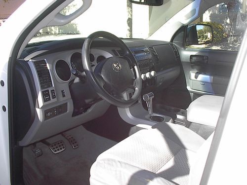 2007 toyota tundra sr5 extended crew cab pickup 4-door 5.7l