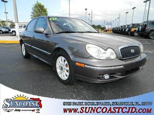 2002 hyundai sonata gls sedan 4d