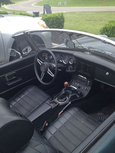 1973 MGB roadster luggage rack green rostyle wheels, image 3