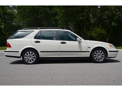2003 saab 9-5 linear wagon   rare 5-speed  only 70k miles good carfax no reserve