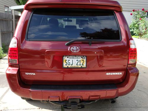 2007 Toyota 4Runner Sport V8 Fully Loaded, low Miles, ONE owner, image 2