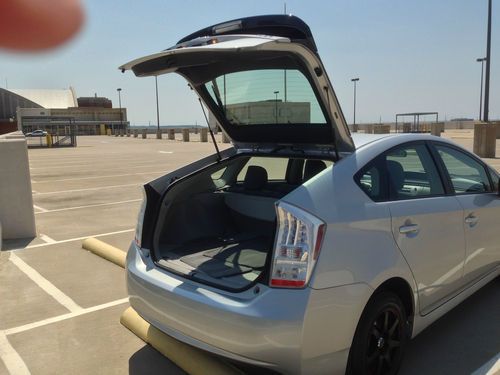 2011 Toyota Prius Base Hatchback 4-Door 1.8L, US $18,333.00, image 4