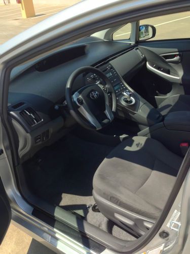 2011 Toyota Prius Base Hatchback 4-Door 1.8L, US $18,333.00, image 9