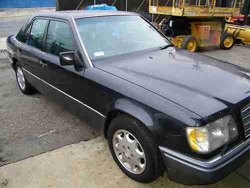 L@@K E320 MERCEDES BENZ 4 DOOR SEDAN NICE LOW MILEAGE IN NJ, US $5,000.00, image 6