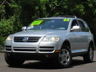 2005 volkswagen touareg 3.2l v6 engine awd &lt;1-owner&gt; &lt; no reserve&gt; leather  look