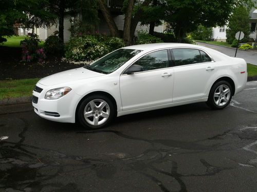 2012 chevrolet malibu ls sedan 4-door 2.4l